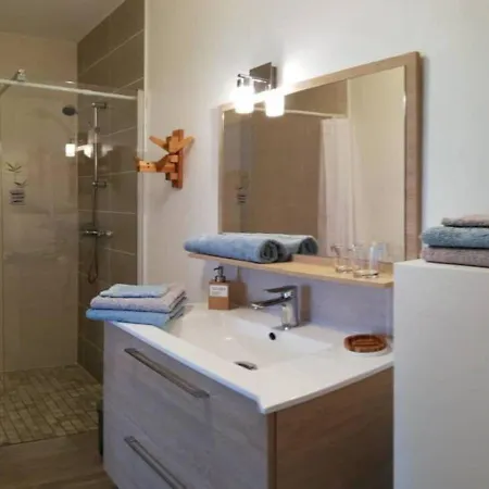 33 Bis La Rochelle (Charente-Maritime)